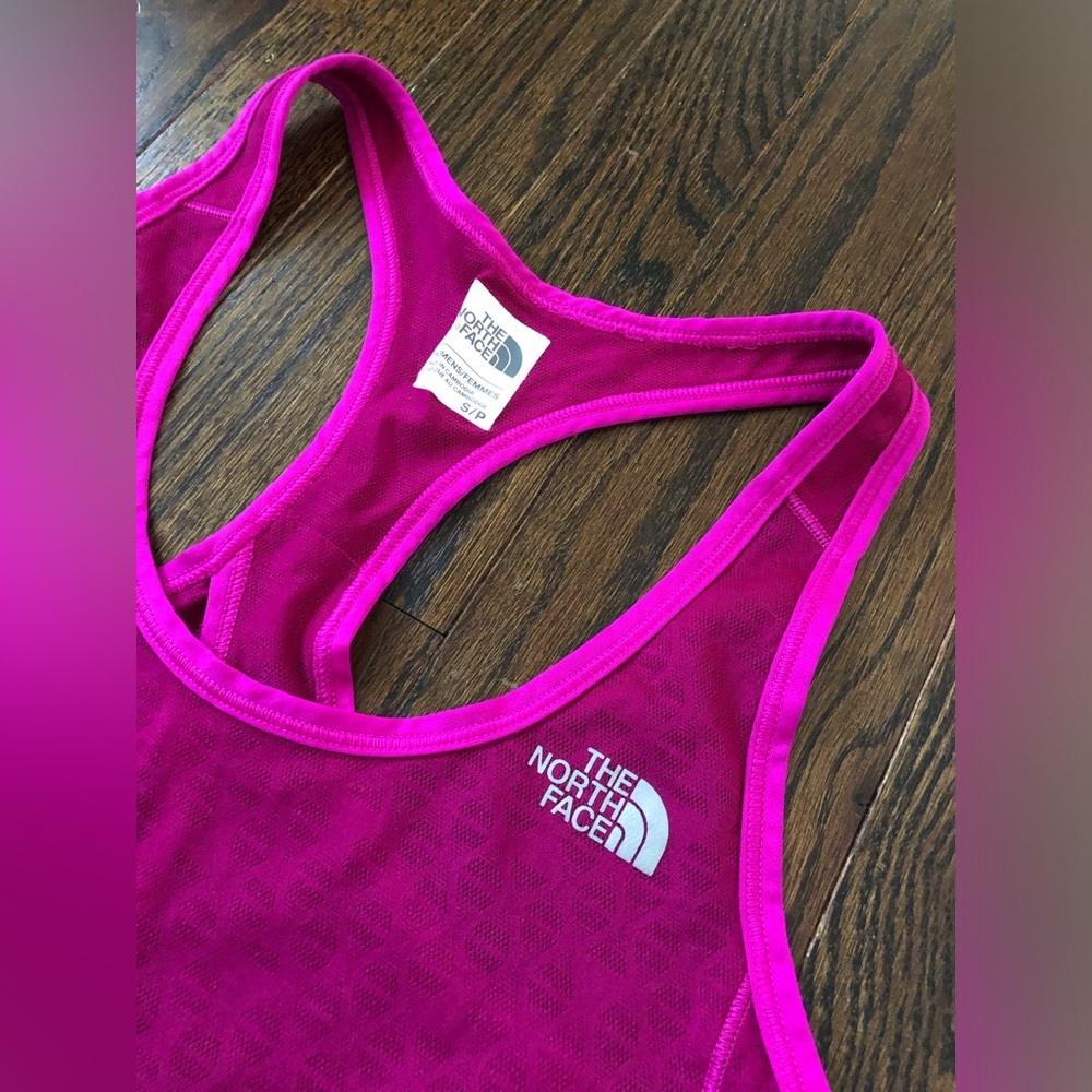 The North Face Women’s S Magenta Mesh Racerback Tank w/Drawstring Waistband - Picture 4 of 11